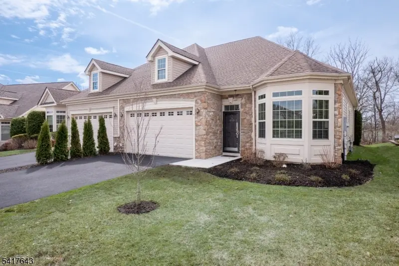 605 Edward St, Lopatcong, NJ 08865 - #1