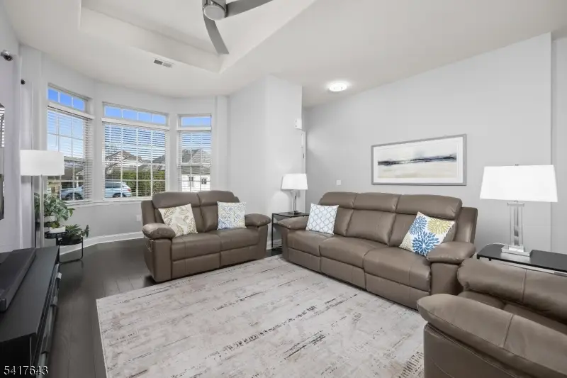 605 Edward St, Lopatcong, NJ 08865 - #3