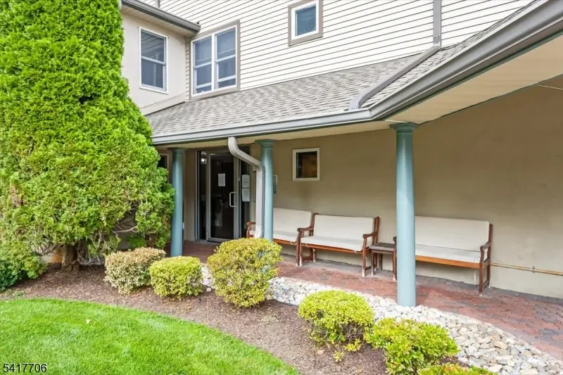 93 Park Edge, Berkeley Heights, NJ 07922 - #2