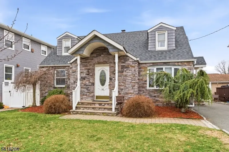 145 Canterbury Ave, North Arlington, NJ 07031 - #2