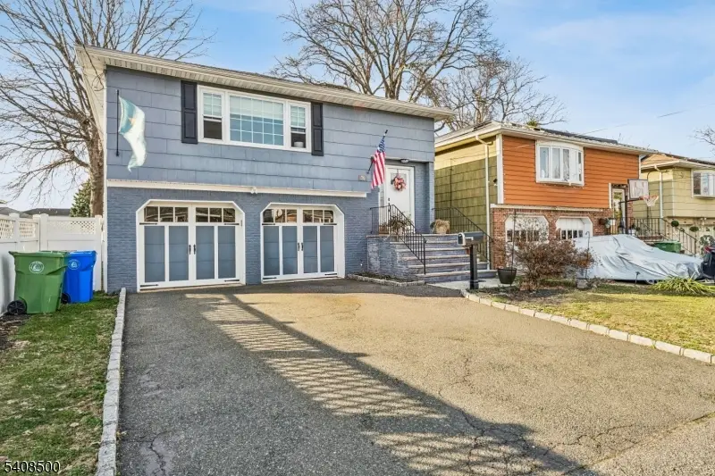 76 Elmwood Ter, Linden, NJ 07036 - #3