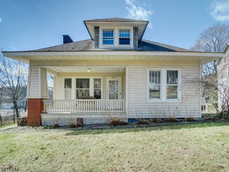 14 Clinton St, Newton, NJ 07860 - #1