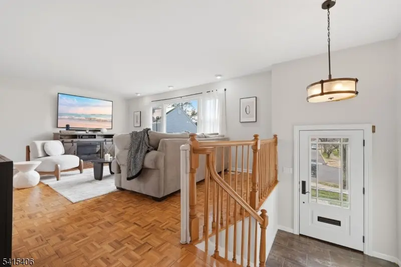 22 Elizabeth Ct, Brookdale, NJ 07003 - #2