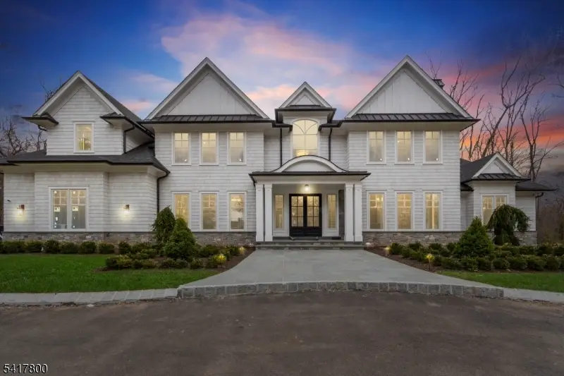 104 Chestnut Ridge Rd, Saddle River, NJ 07458 - #2