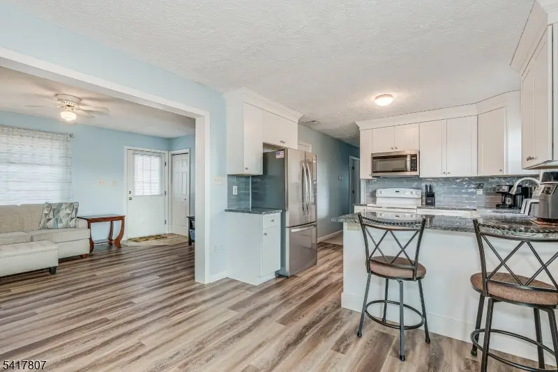 19 Lawnwood Ave, Newton, NJ 07860 - #3