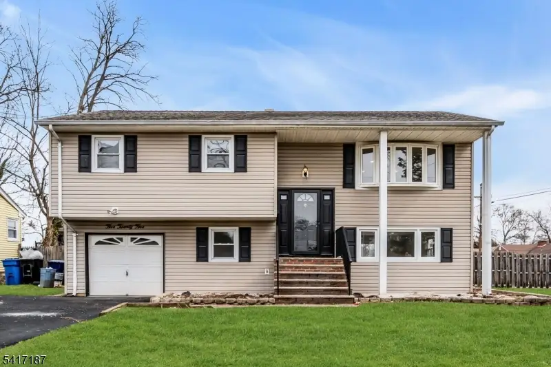 525 Trinity St, Plainfield, NJ 07063 - #1