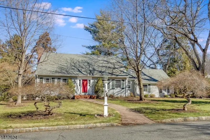 1 Kingwood Dr, Great Notch, NJ 07424 - #3