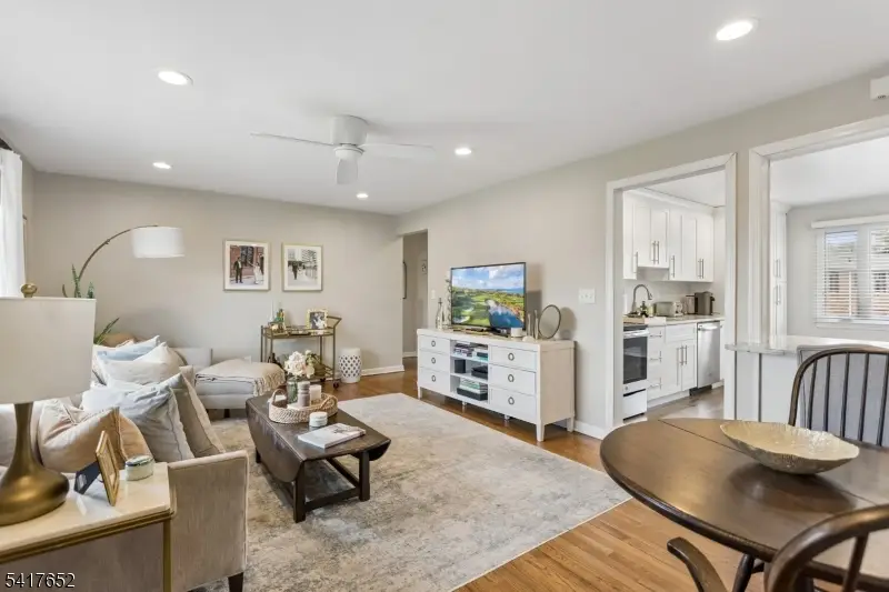 97B Troy Dr #B, Springfield, NJ 07081 - #2