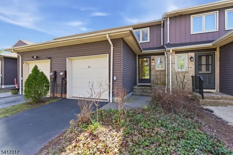 23 Manchester Rd, Raritan, NJ 08822 - #1