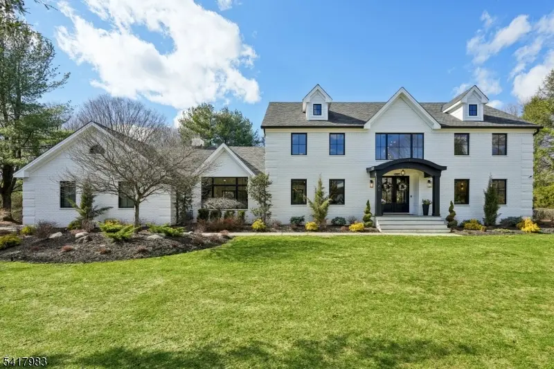 388 Freemans Ln, Franklin Lakes, NJ 07417 - #1