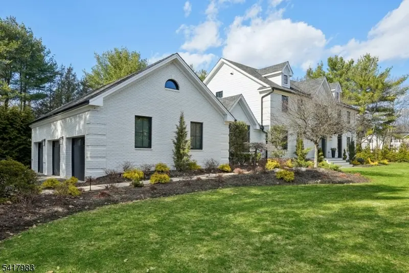 388 Freemans Ln, Franklin Lakes, NJ 07417 - #2