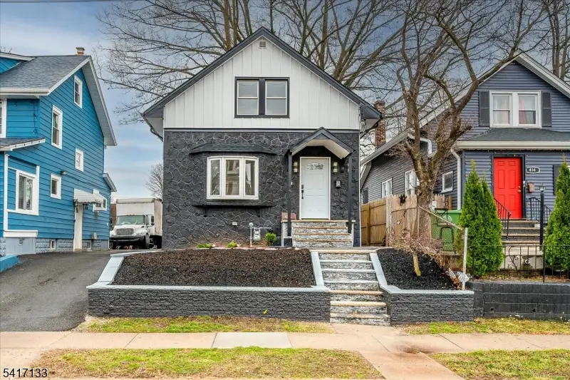 418 E 5th Ave, Roselle, NJ 07203 - #1