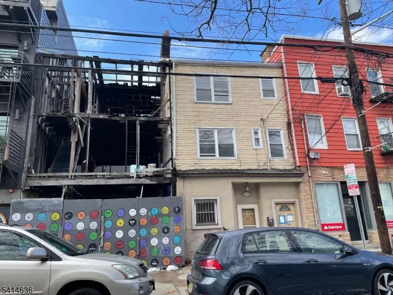 417 Monmouth St, Jersey City, NJ 07302 - #1