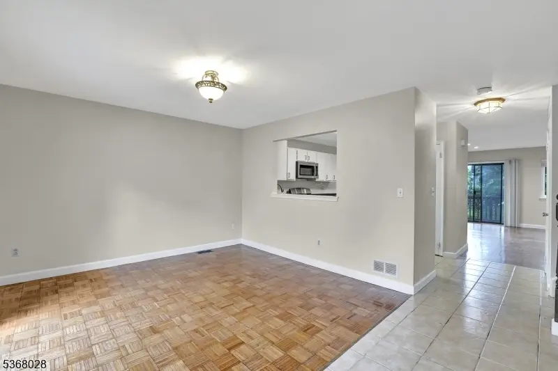 15 Krenkel Ct, Raritan, NJ 08822 - #3