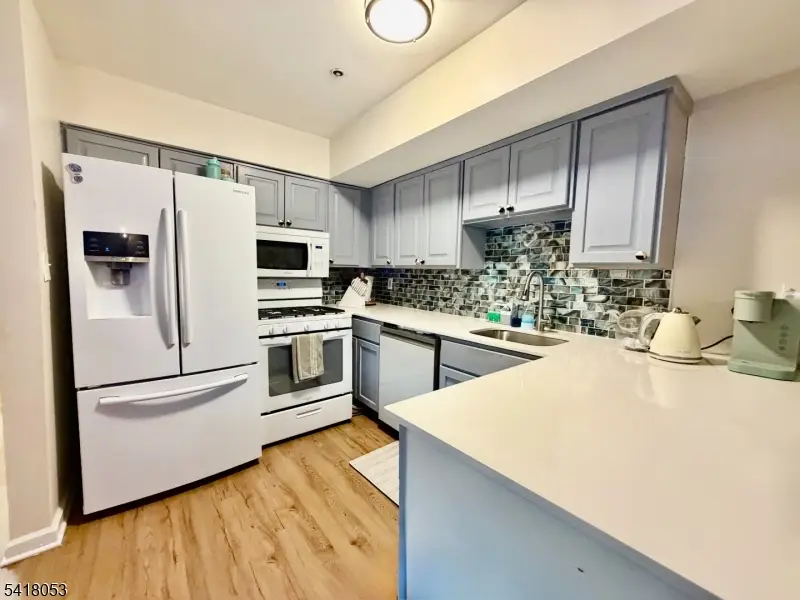 51 Smith St, Irvington, NJ 07111 - #2