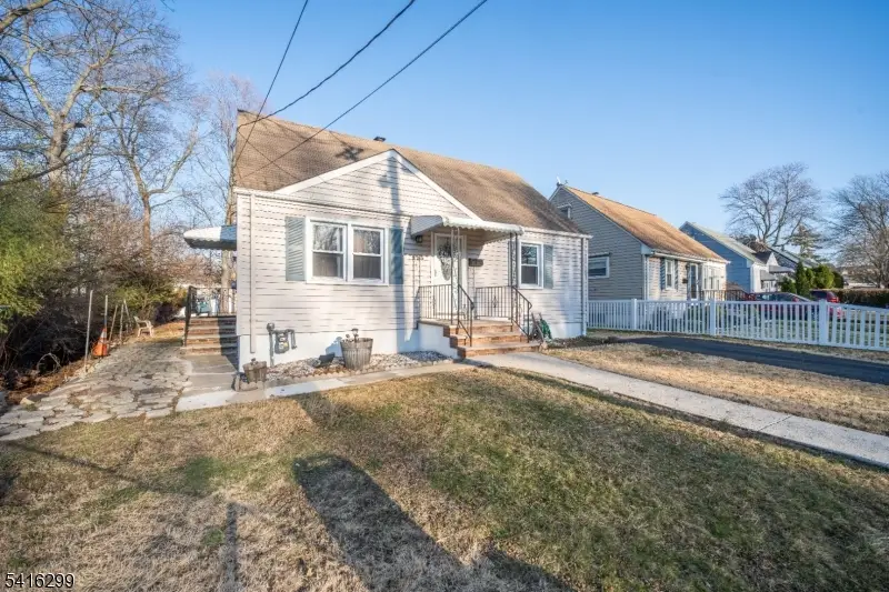225 Linden Ave, Rahway, NJ 07065 - #3