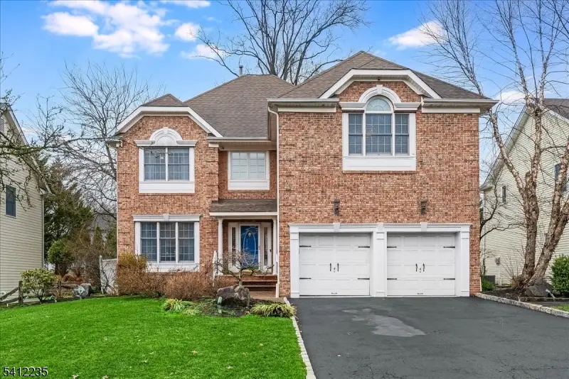 756 Clarence St, Westfield, NJ 07090 - #1