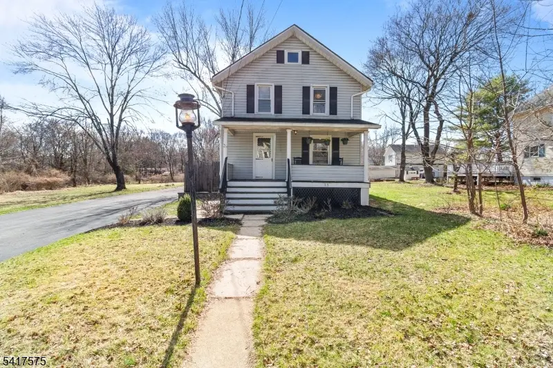 13 Whitehouse Ave, Whitehouse Station, NJ 08889 - #1