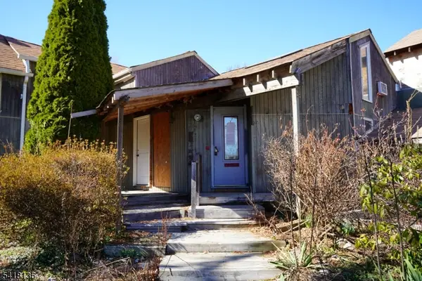 85 Roosevelt Ave, Butler Boro, NJ 07405