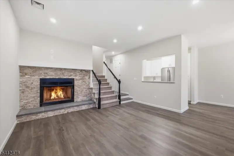 8 Encampment Drive, The Hills, NJ 07921 - #1