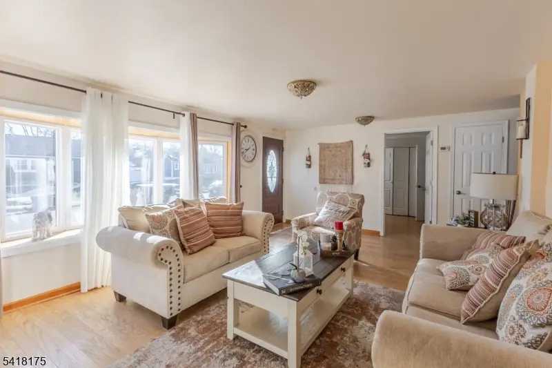 29 Arden St, Franklin, NJ 08873 - #3