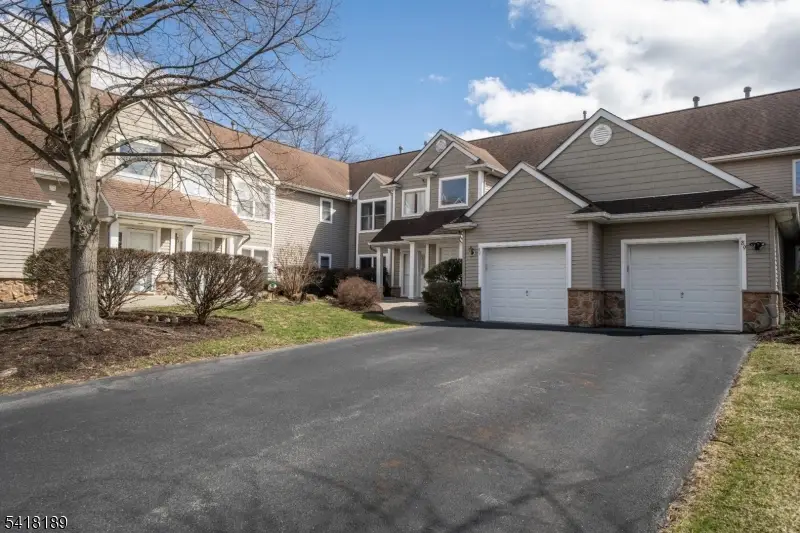 89 Bourne Cir, Hardyston, NJ 07419 - #2