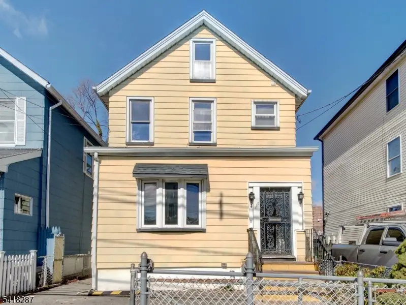 138 Orange St, Watsessing, NJ 07003 - #1