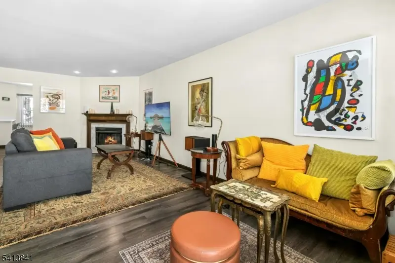 1168 Lake Ave #6, Clark, NJ 07066 - #3