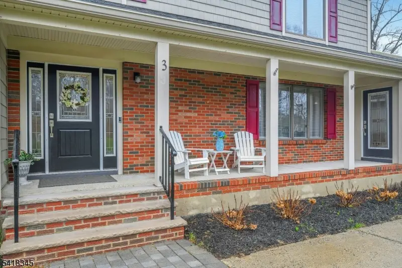 3 Esther Ct, Chester, NJ 07930 - #3