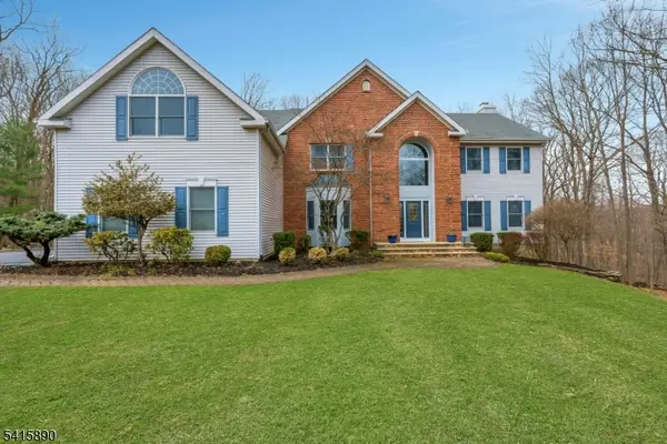 5 Adams Court, Bridgewater Twp., NJ 08836