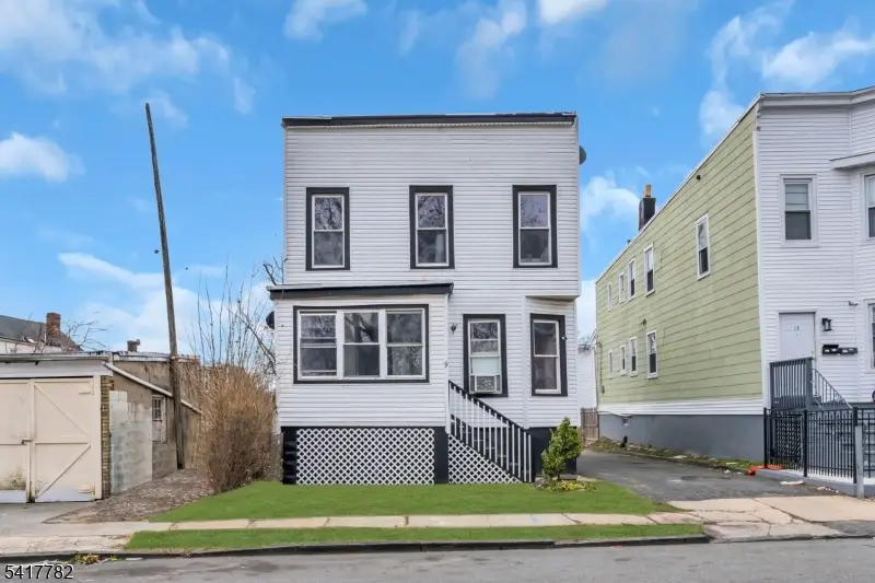 9 Lindsley Pl, East Orange, NJ 07018 - #2