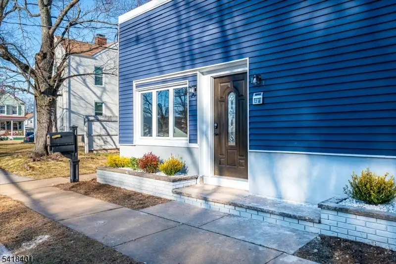 34 Tillman St, Raritan, NJ 08869 - #2