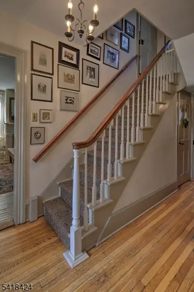 11 Halstead St, Clinton, NJ 08809 - #3