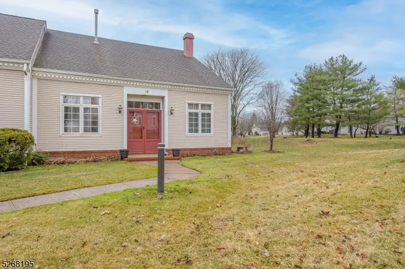 1-F Chadwick Ln #1 F, Monroe, NJ 08831 - #1