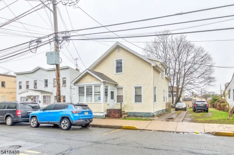 245 Preakness Ave, Paterson, NJ 07502 - #2