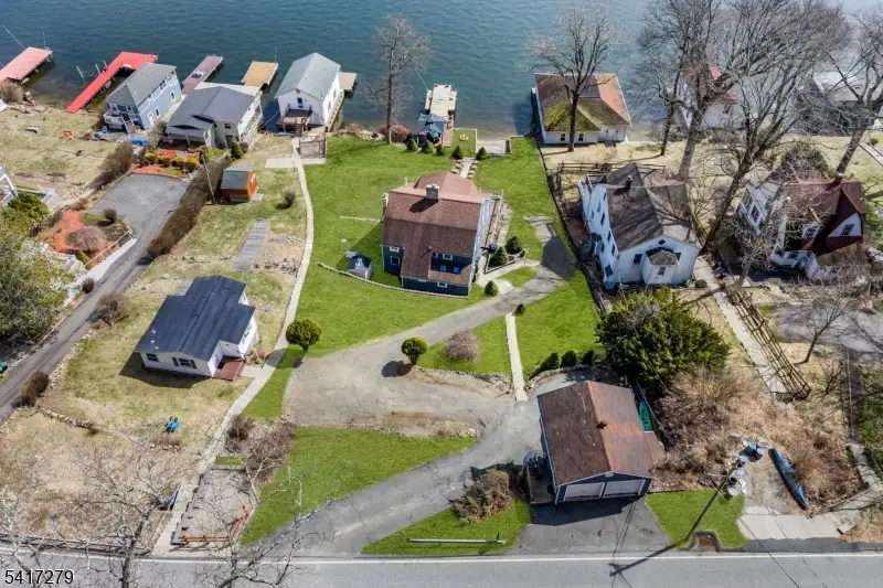 301 Lakeside Blvd, Hopatcong, NJ 07843 - #2