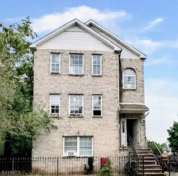 328-330 Hawthorne Ave, Newark City, NJ 07112