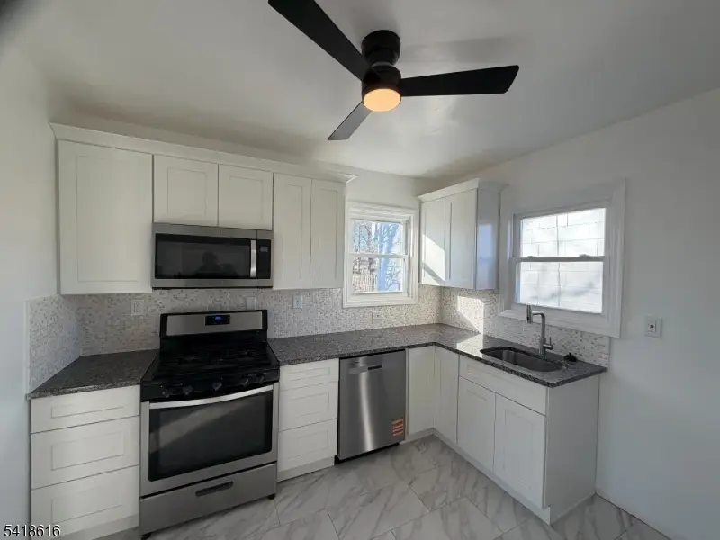 1127-29 Earle Pl, Plainfield, NJ 07062 - #3