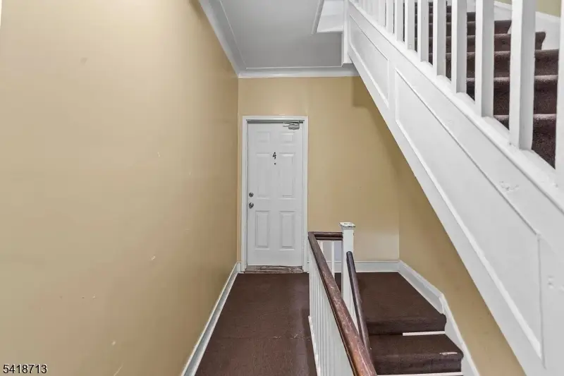 250 Clendenny Ave #4, Jersey City, NJ 07304 - #3