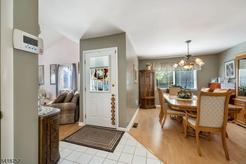 10 Wind Meadow Trl, Hardyston, NJ 07419 - #2