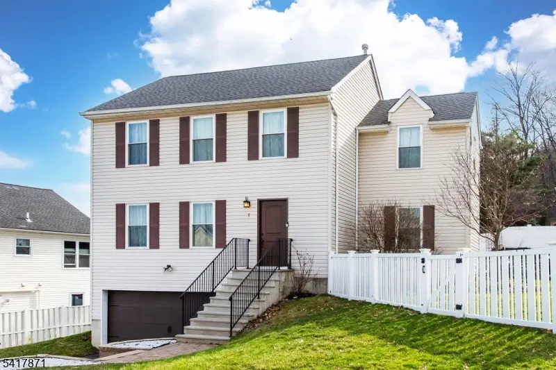 7 Jessica Ln, Dover, NJ 07801 - #2