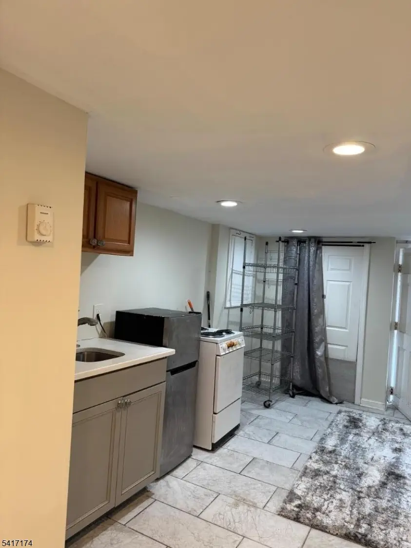 40 N 7th St, Newark, NJ 07107 - #2