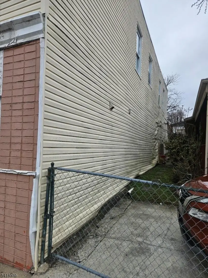 25 Jacob St, Newark, NJ 07103 - #3