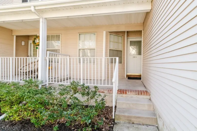 203 Concord Pl, North Brunswick, NJ 08902 - #2