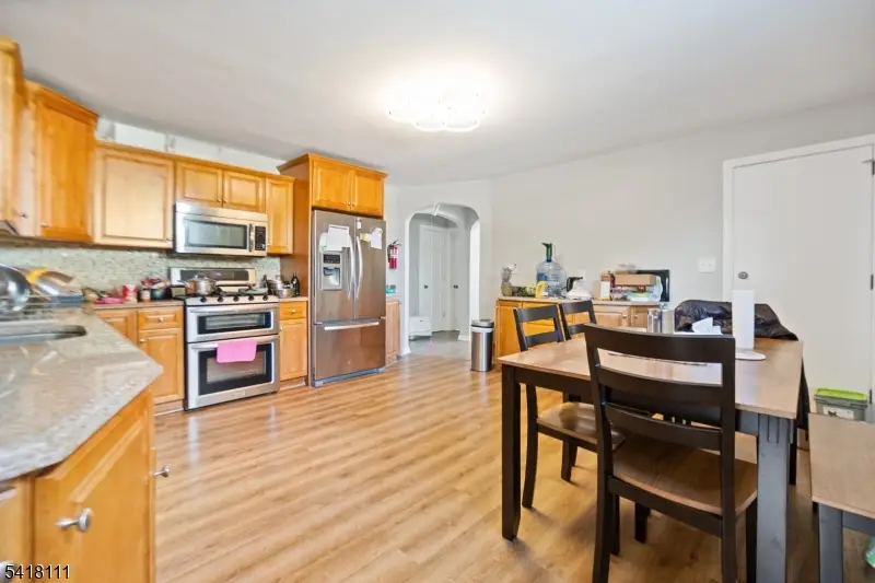 154 Orchard St, Elmwood Park, NJ 07407 - #2