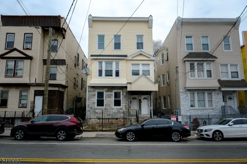 375 6th Ave, Newark, NJ 07107 - #1