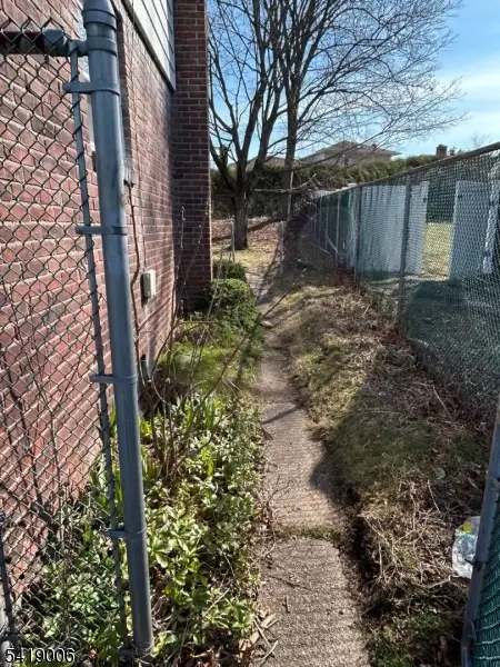 12-23 Ferry Hts, Fair Lawn, NJ 07410 - #2