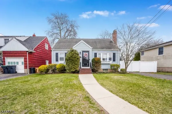 183 Ames Ave, Bergenfield Boro, NJ 07621