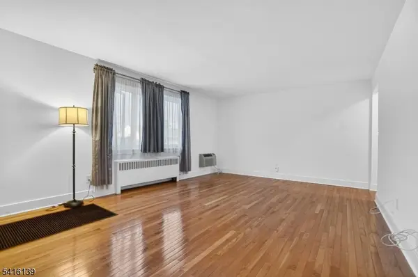 10A Troy Dr #10A, Springfield Twp., NJ 07081