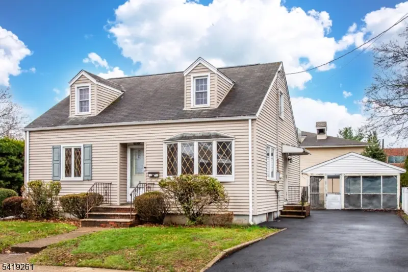 15 Passaic Ave, Woodland Park, NJ 07424 - #1